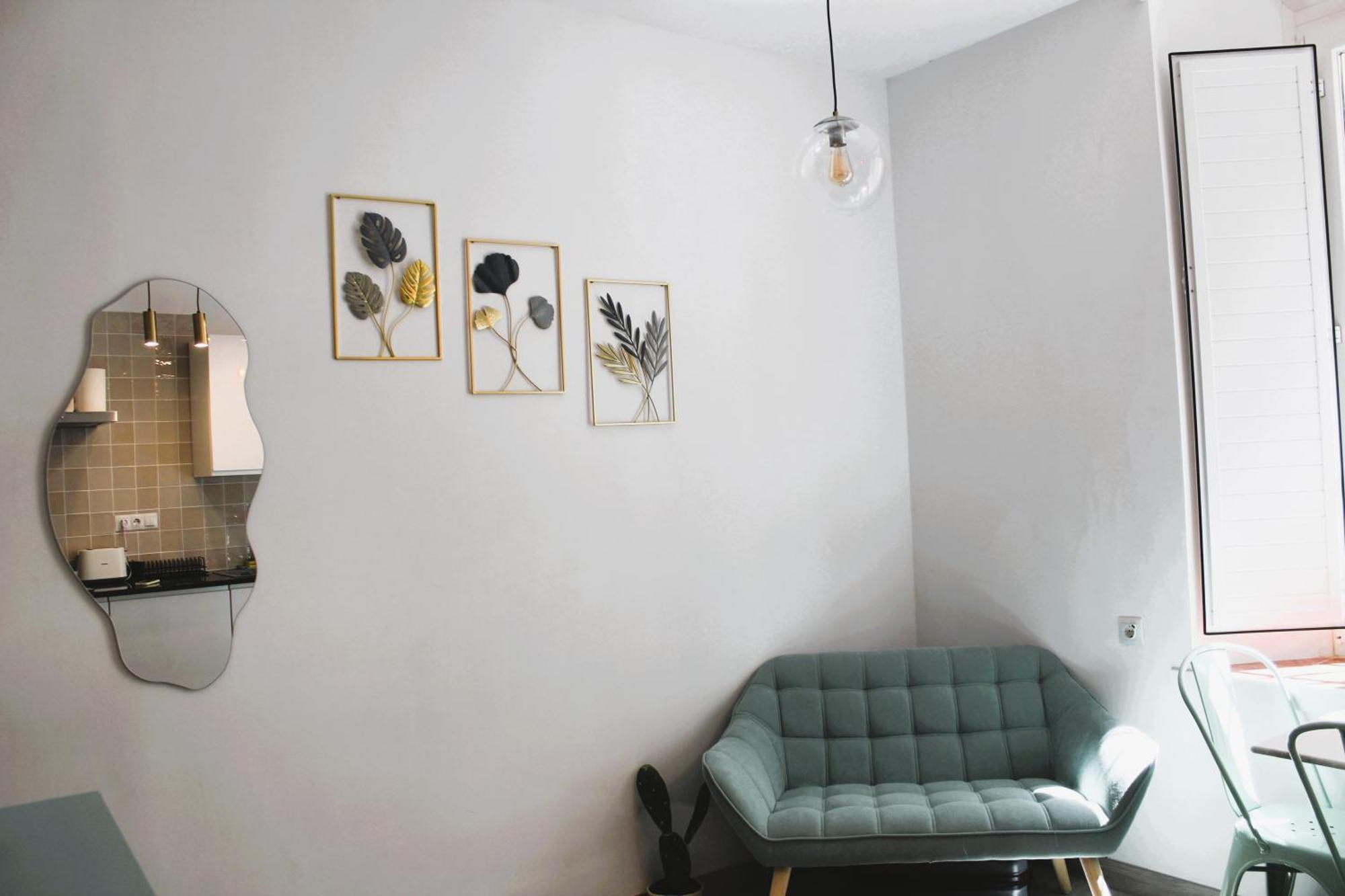 Iyourbasics Lovely Studio Hinestrosa 23 Free Wifi&Ac Малага Экстерьер фото